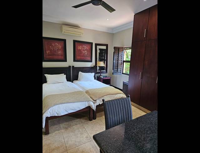 5 BEDROOM HOUSE FOR SALE IN ZIMBALI ESTATE